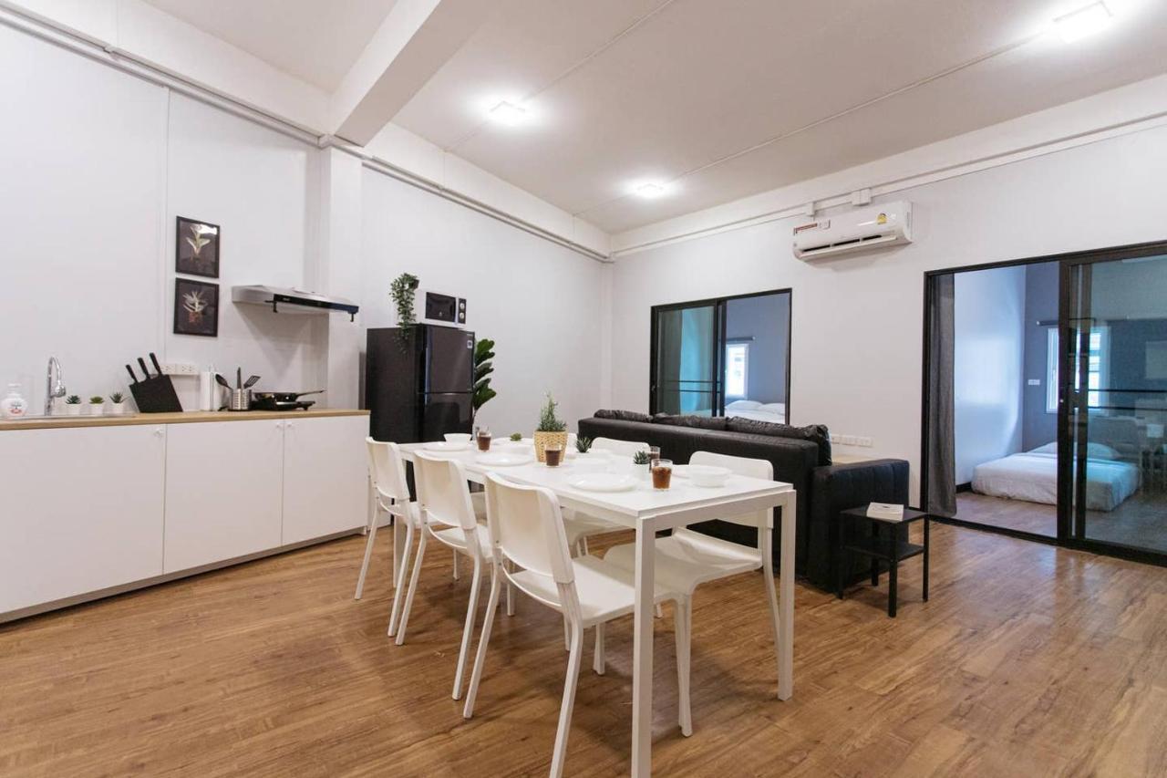 U3 Large 2 Bedroom Full Kitchen Near Bts Udomsuk Bangkok Exteriér fotografie